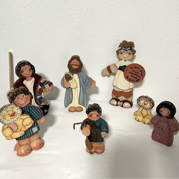 Mary Delights Vintage Tole And Decorative Painting Figurines From The Book 1997 - Picture 1 of 16